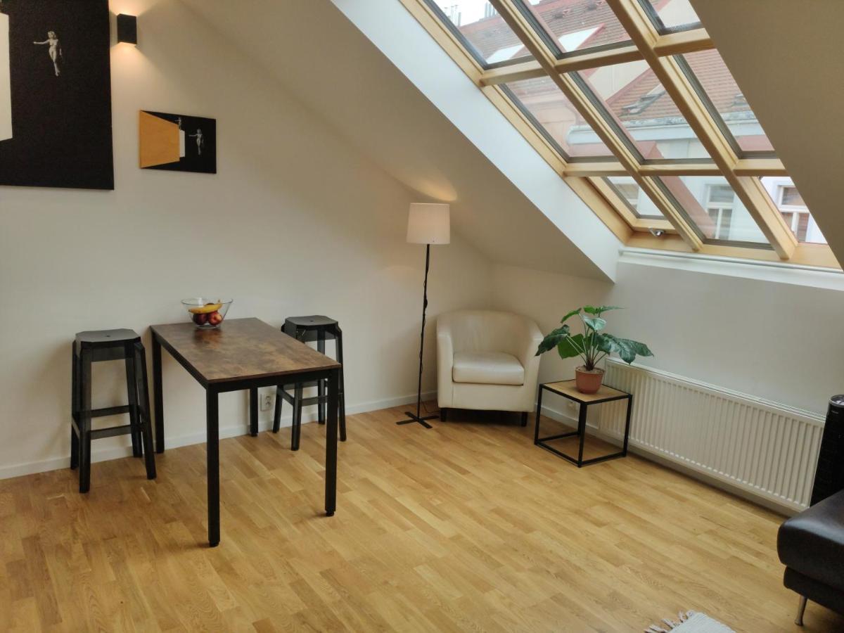 Rooftop Apartment no 22 - Center Art District Letná Praga Esterno foto